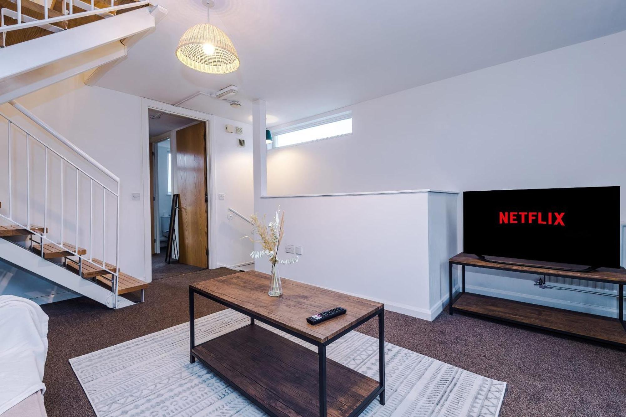 マンチェスター Rest&Recharge At A Spacious Townhouse By The Etihadヴィラ エクステリア 写真