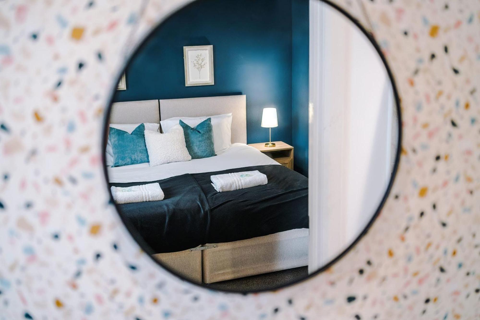 マンチェスター Rest&Recharge At A Spacious Townhouse By The Etihadヴィラ エクステリア 写真