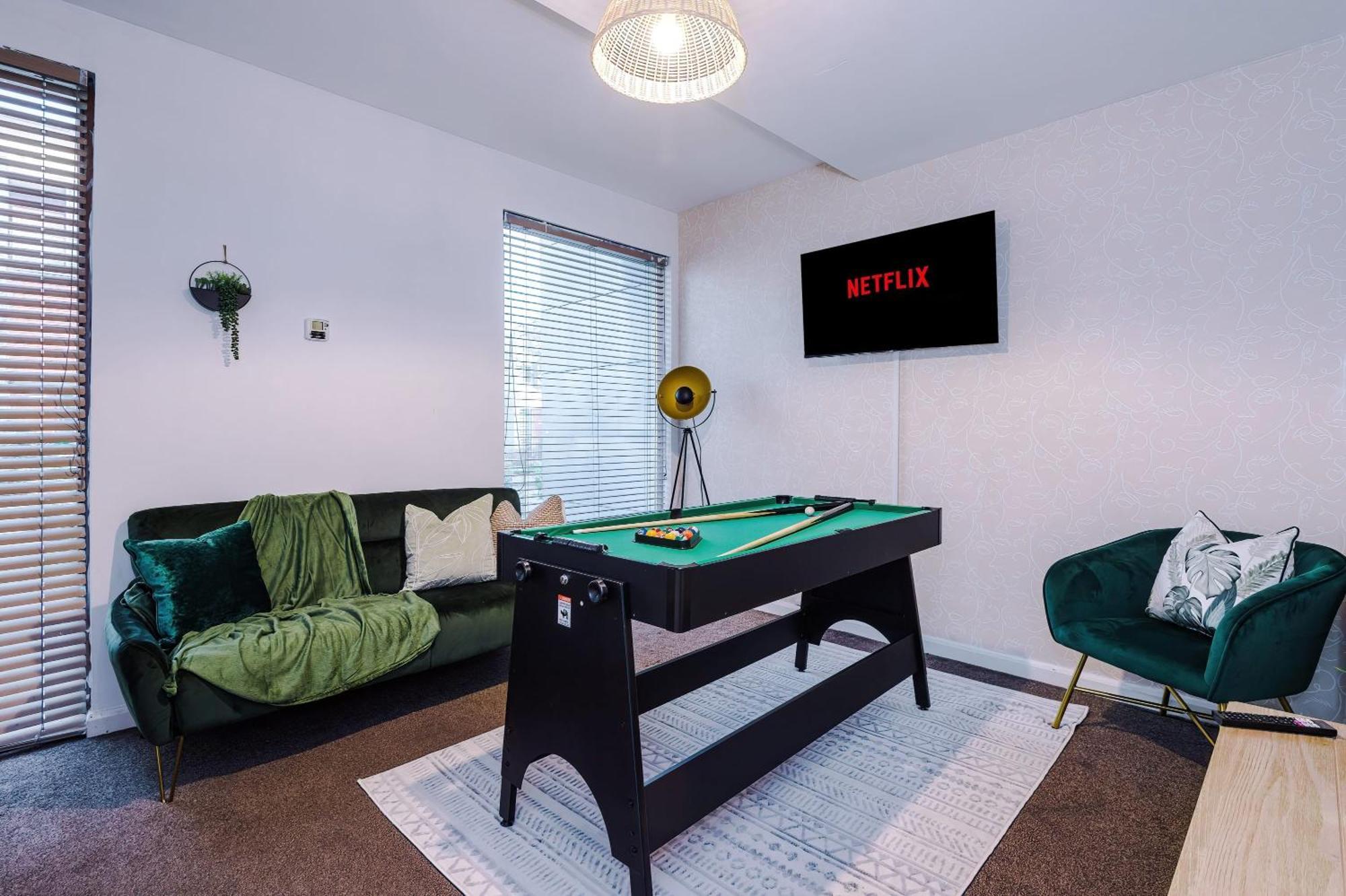 マンチェスター Rest&Recharge At A Spacious Townhouse By The Etihadヴィラ エクステリア 写真